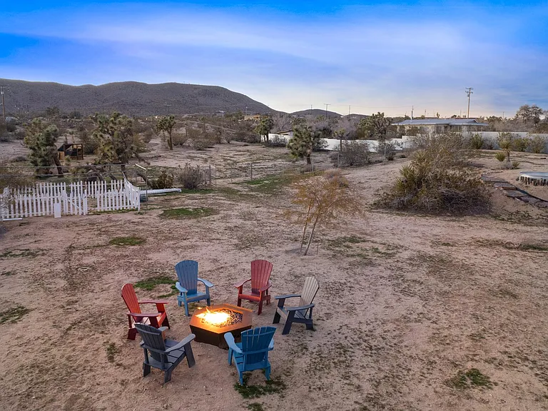 5740 Marvin Dr — Photo 14