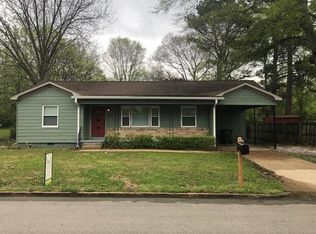 210 S Foster Dr, Tupelo, MS 38801