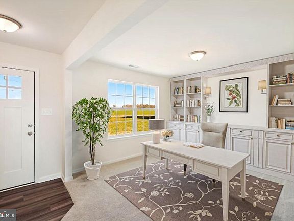 4th image of 14 Patterson Ln