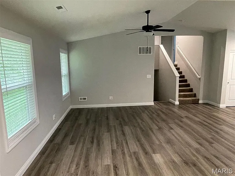 1132 Marathon Dr — Photo 7