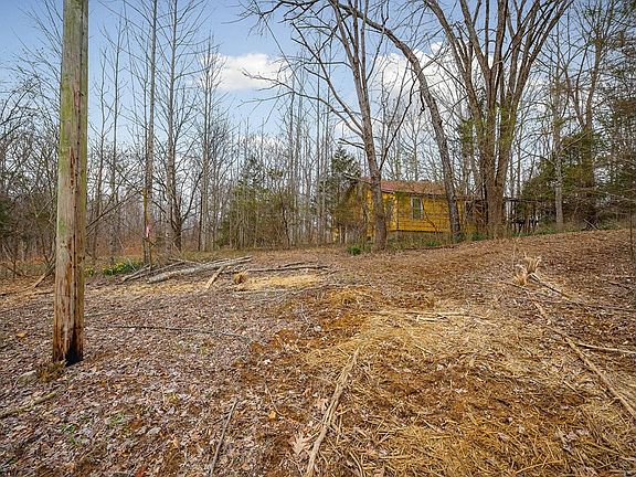 5th image of 3944 Crawford Rd