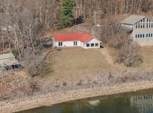 95 Pats Dr, Sugar Tree, TN 38380