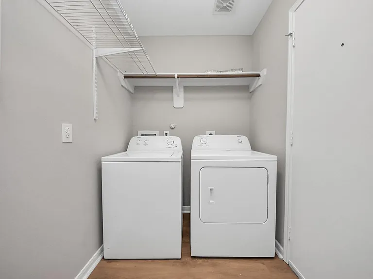 26526 Marble Point Ln — Photo 32