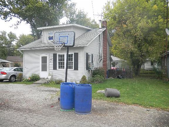 3rd image of 1483 1st St