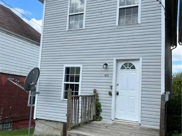 831 Morton St, New Castle, PA 16101