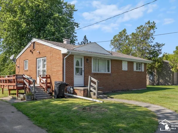 8037 S Dixie Hwy, Erie, MI 48133