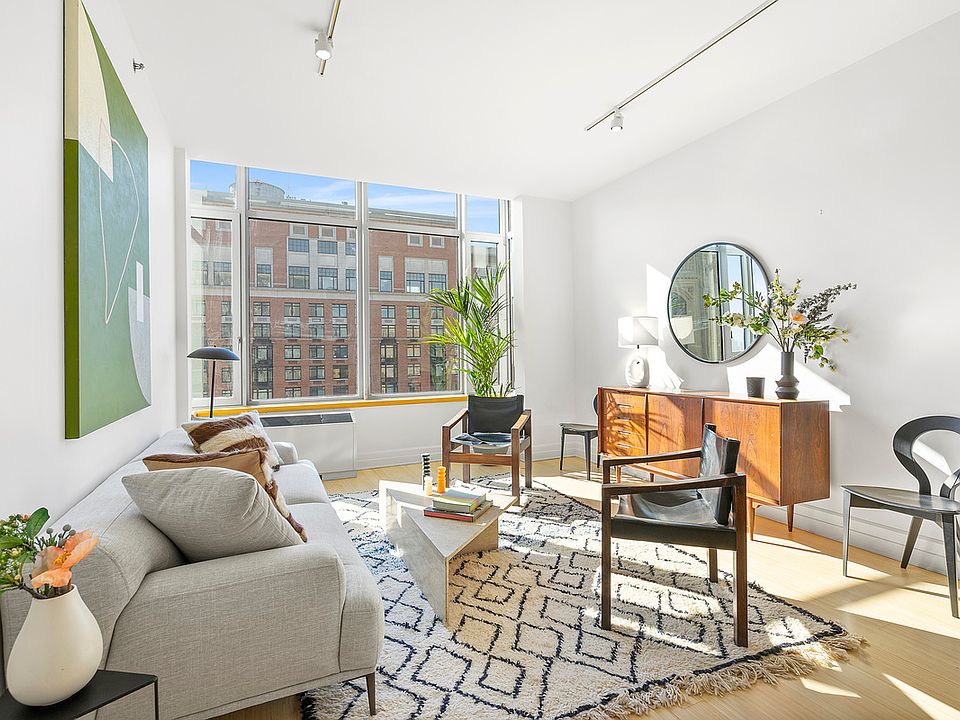 1st image of 110 Livingston St APT 15N