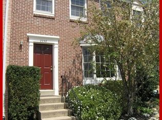 2248 Cartbridge Rd, Falls Church, VA 22043