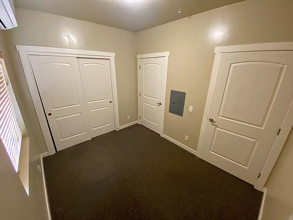 5th image of 4252 W Rose Hill St APT 108