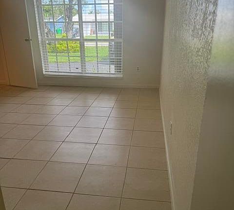 4th image of 12290 NW 29th St