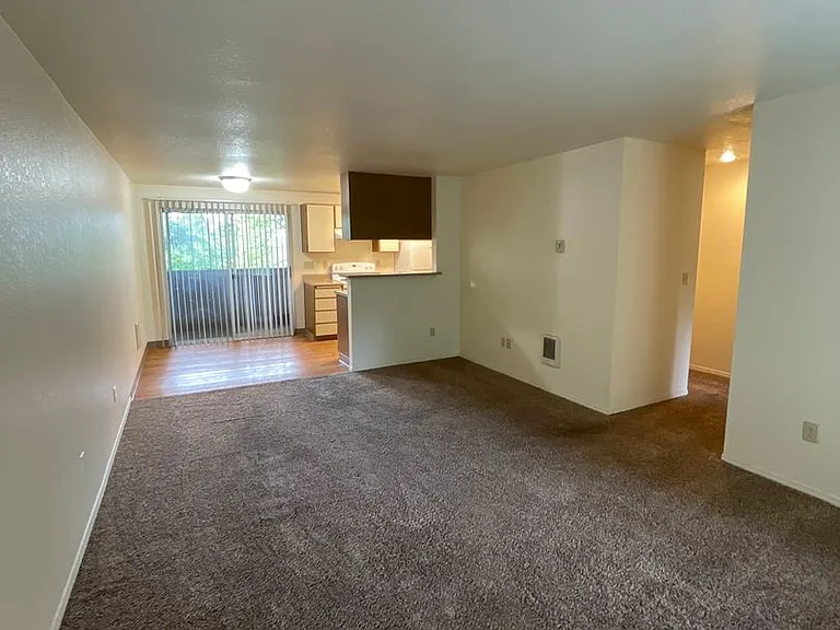 CEDAR MILL VILLAGE APARTMENTS — Photo 7
