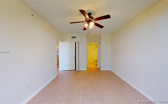 3rd image of 720 S Sapodilla Ave APT 200
