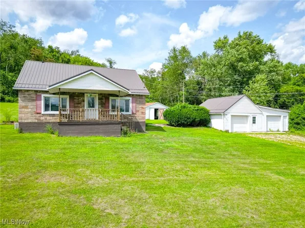 43818 Sherwood Rd, Wellsville, OH 43968