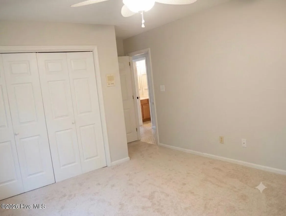 3 bed, 2.5 bath, $2,500 — Photo 2