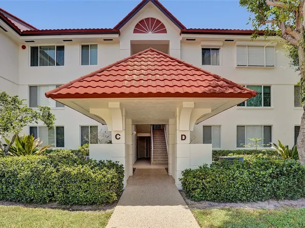 102 Half Moon Cir APT C3, Hypoluxo, FL 33462