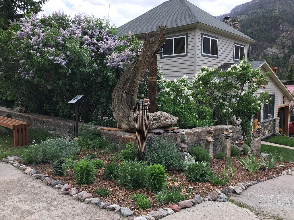 3 bed, 1.5 bath, 1152 sqft, $3,000 — Photo 3