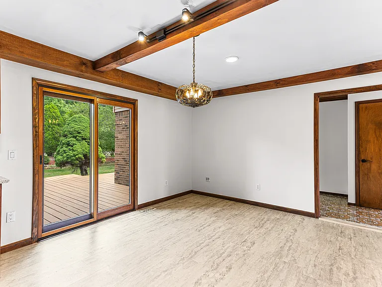 3312 Palm Aire Ct — Photo 17