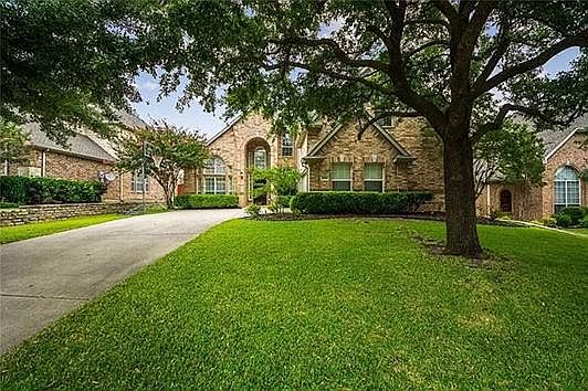 1st image of 2209 Fleming Dr