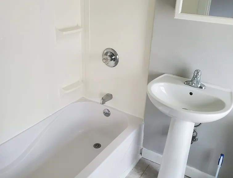 318 Lincolnway E #23 — Photo 5