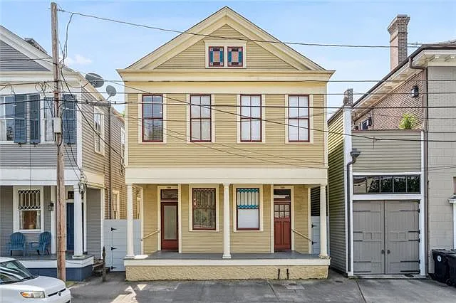 1134 Melpomene St — Photo 1