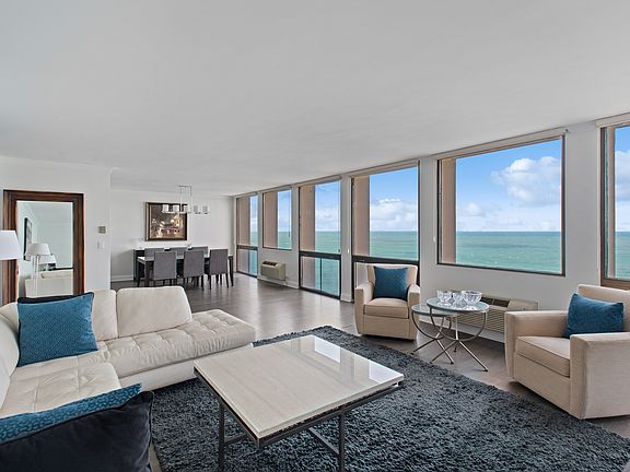 3rd image of 1240 N Lake Shore Dr APT 14B