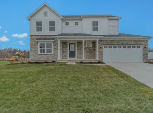 8362 Emerson Dr, Saint John, IN 46373