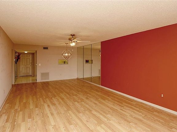 3rd image of 1753 Belleair Forest Dr APT D7