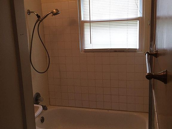 2nd image of 1309 N 94th St