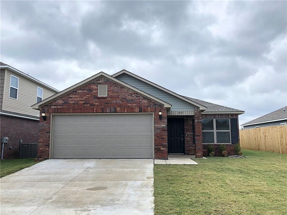 1st image of 1333 S Scissortail Ln