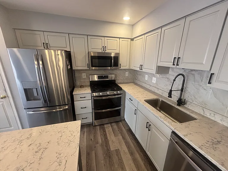 4626 Ripley Manor Ter — Photo 14