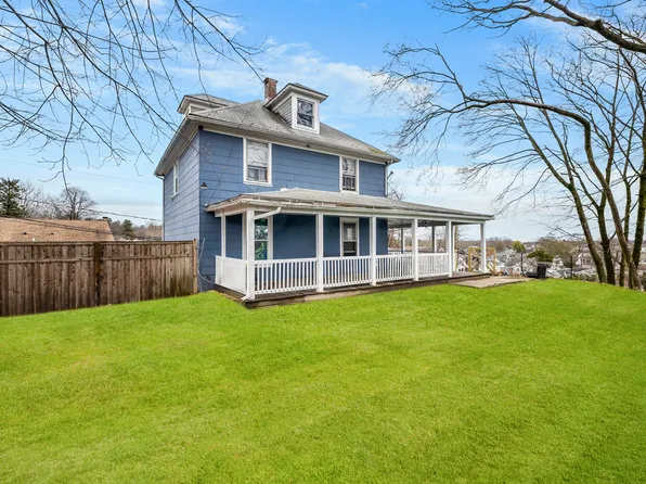 7 Longview Court, Norwalk, CT 06851