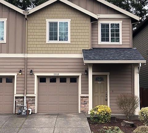 Exterior, End Unit