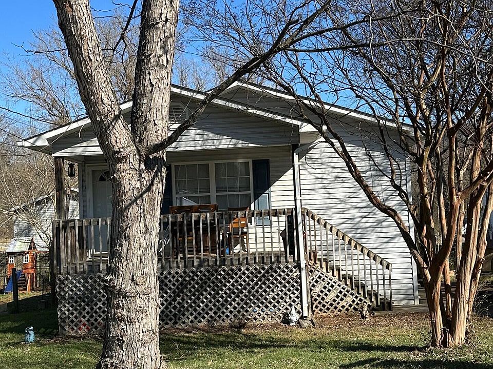 1st image of 1707 Daytona Dr
