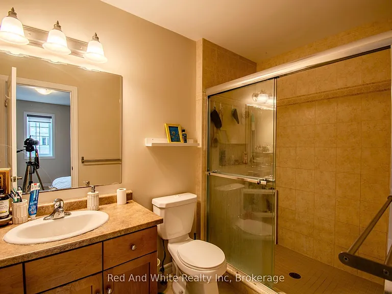 635 Saginaw Pkwy #10 — Photo 11