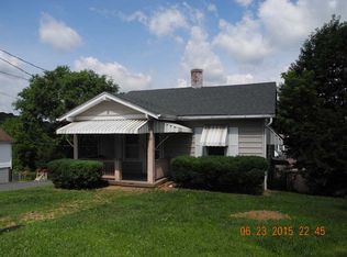414 Austin Ave, Staunton, VA 24401