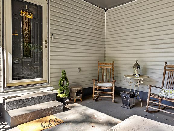 5th image of 2045 Ridgeview Dr NW