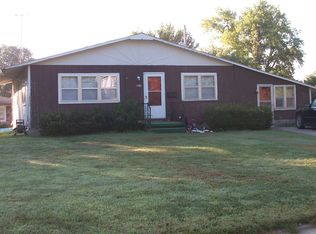 1406 Park St, Hamburg, IA 51640
