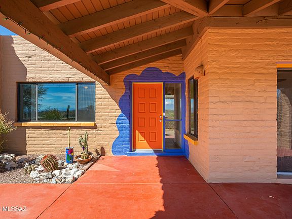 4th image of 5102 N Camino De La Cumbre