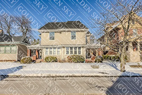 514 W Charles St Photo 1