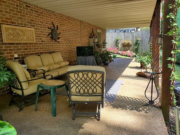 5th image of 3121 Bridgeway Dr