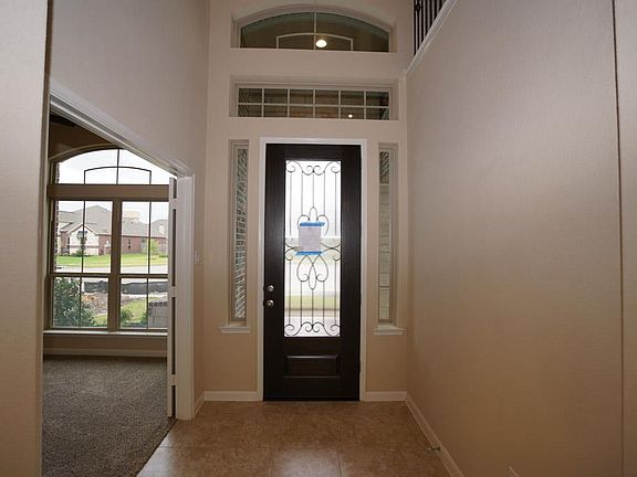 3rd image of 2957 Gibbons Hill Ln