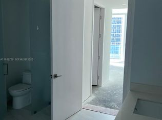 Aurora Condo, Sunny Isles Beach, FL 33160