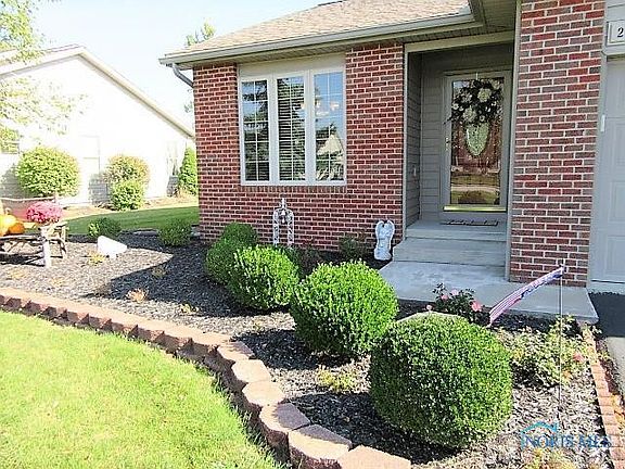 2nd image of 283 E Winter Woods Dr
