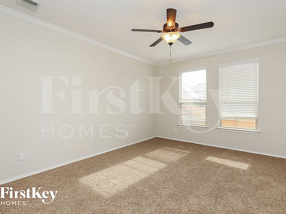 5th image of 273 Primrose Way