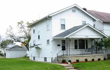 428 S Ogden Ave photo 1