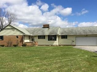 4663 Green Rd, Warrensville Heights, OH 44128
