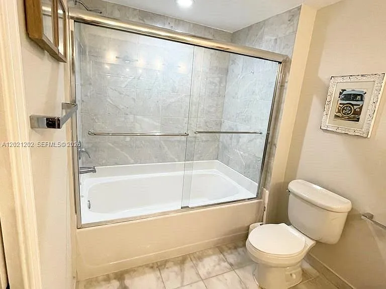 601 NE 36th St #1805 — Photo 14