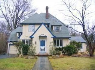 9 Marquette Rd, Montclair, NJ 07043