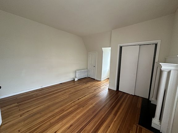 2nd image of 2606 Grove Ave APT 7