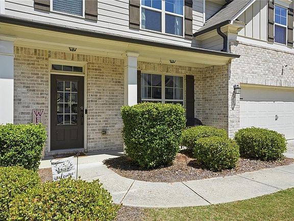 3rd image of 1025 Flagstone Way